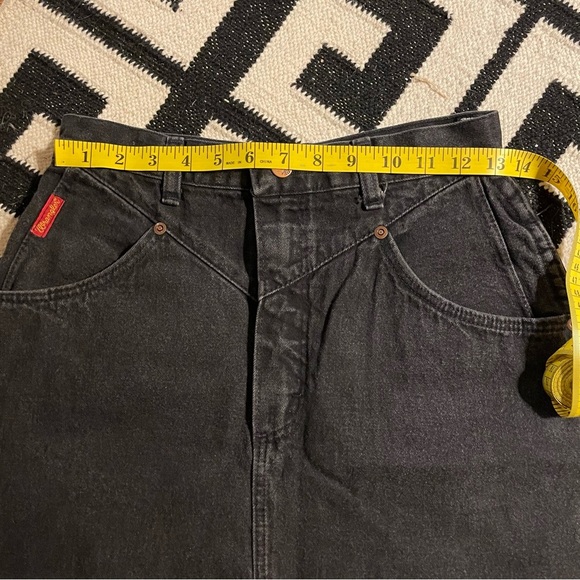 ✨Vintage Wrangler Skirt Re-Worked - Picture 6 of 10